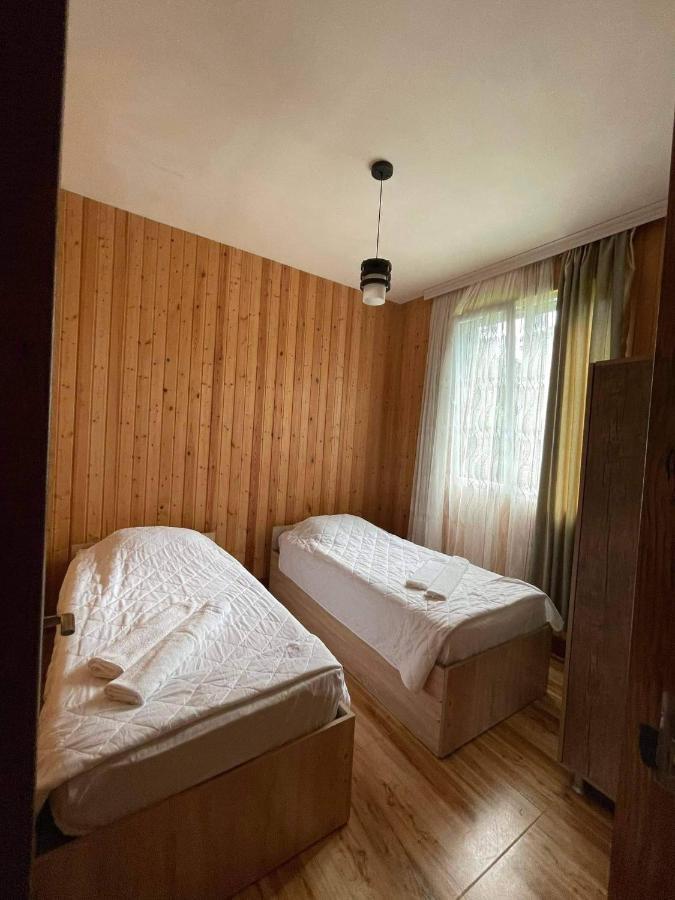 Apartment Sofia Batumi Bagian luar foto