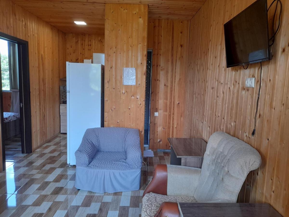 Apartment Sofia Batumi Bagian luar foto