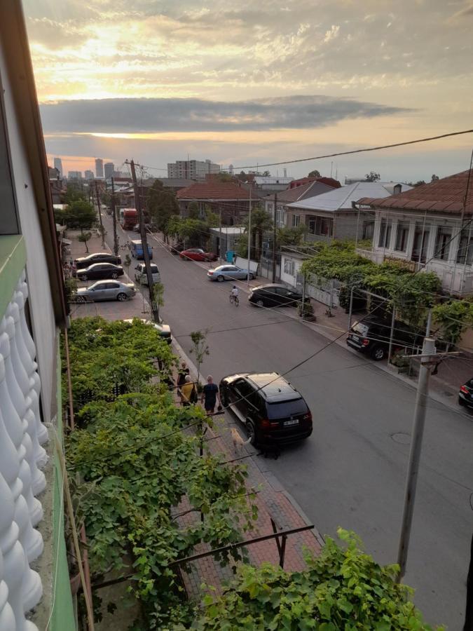 Apartment Sofia Batumi Bagian luar foto